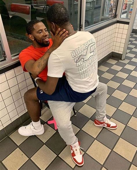 Free Big Black Men Kissing Videos